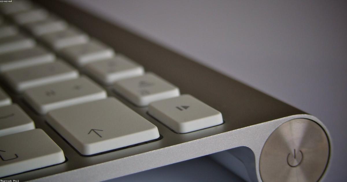 Mejores Teclados Inal&aacute;mbricos 2026: Gaming y Oficina sin Cable